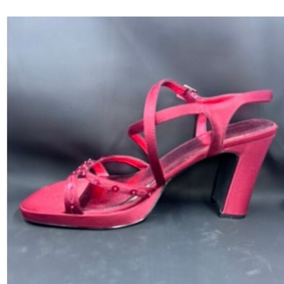 "UNLISTED" Strappy, Red, Chunky Heel, Bead Accents,Size 8,Dark Romance,Y2K,Dance - Picture 14 of 16